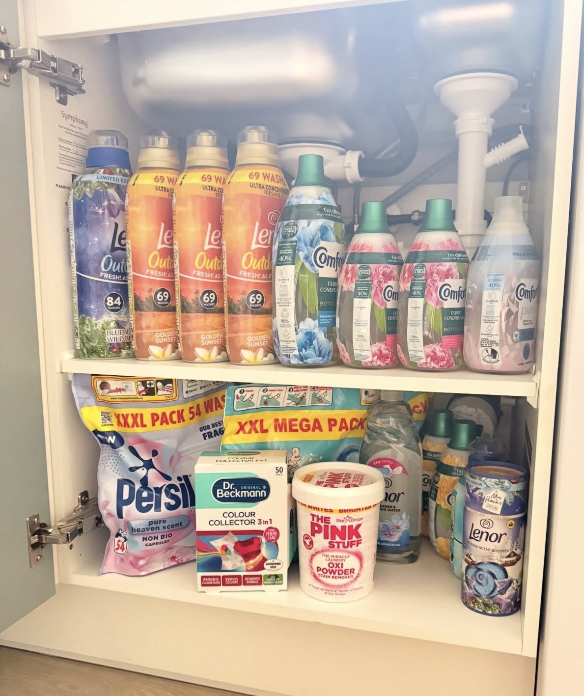 Laundry Cleaning Supplies Every Laundry Room Needs