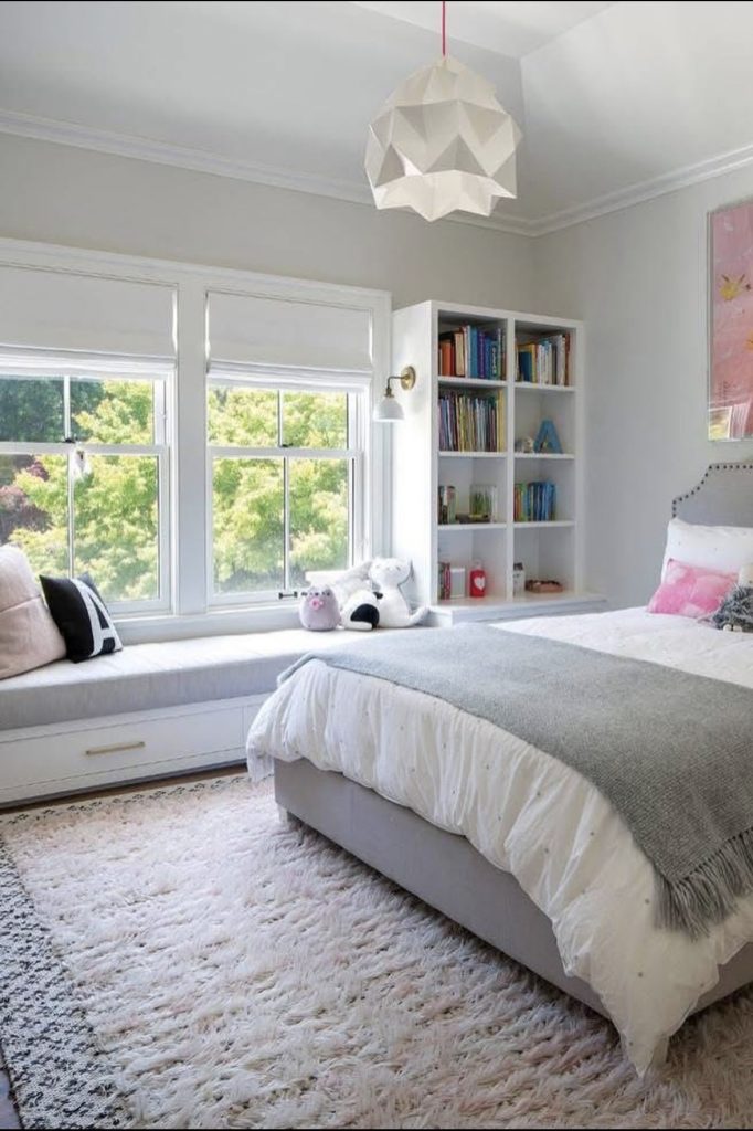 Small reading Nook