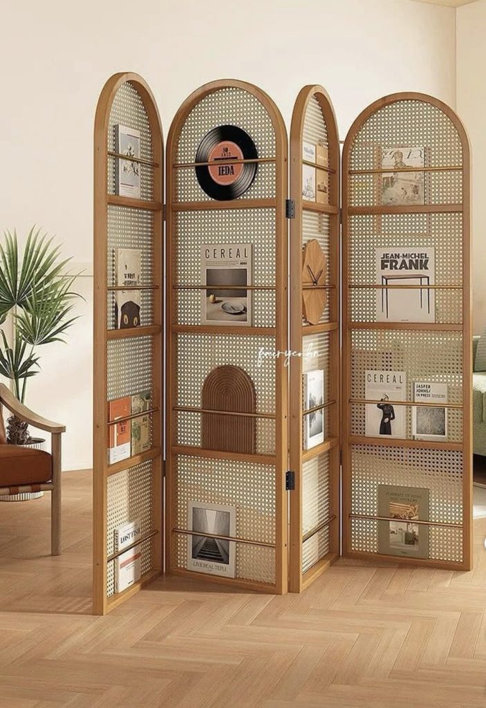 Foldable room divider