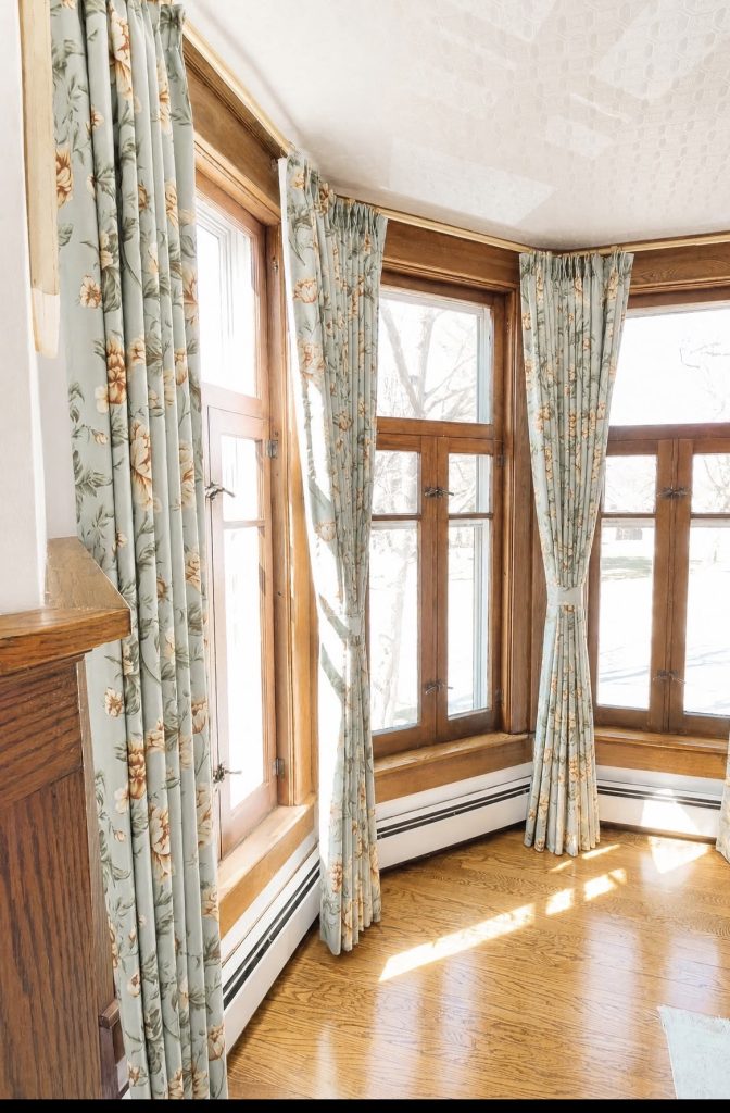 Vintage style curtain fabric