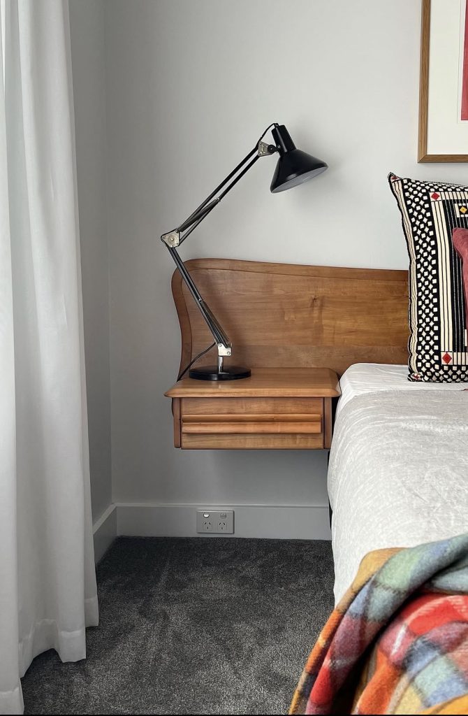 Floating nightstand