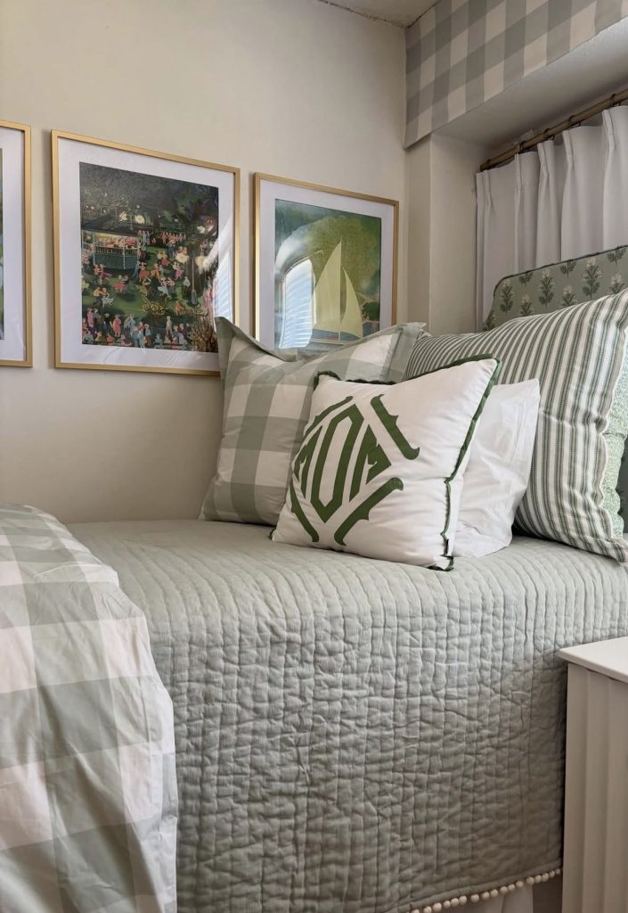 Throw pillows