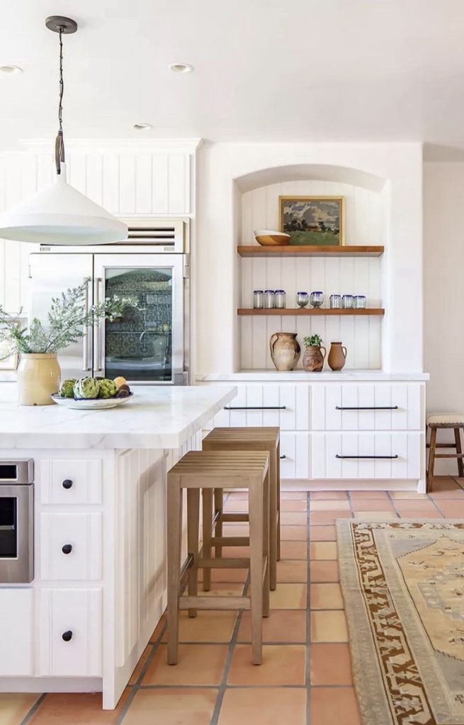 Warm Terracotta With Whitewashed Grout
