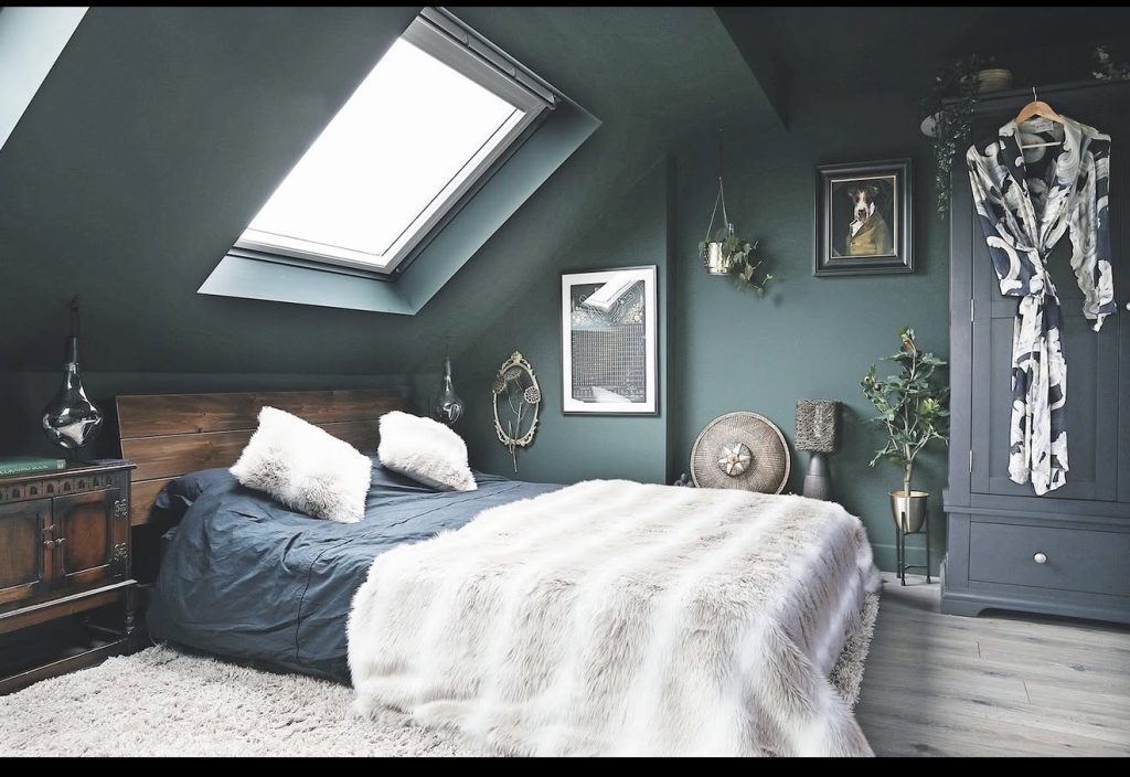 Moody Dark Paint on the Slanted Portion