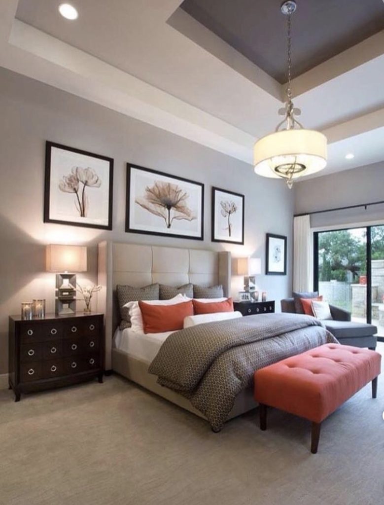 Two-Tone Tray Ceiling