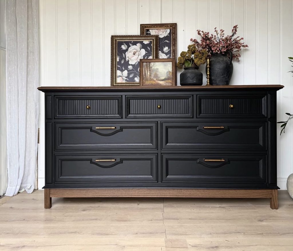 Moody academia bedroom with vanity
