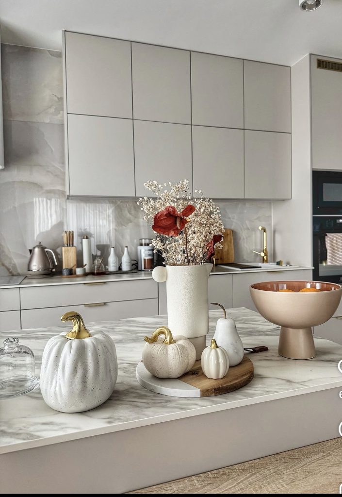 Neutral pumpkin in a Fall Kitchen