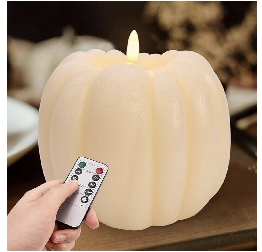 Flameless pumpkin and candles 