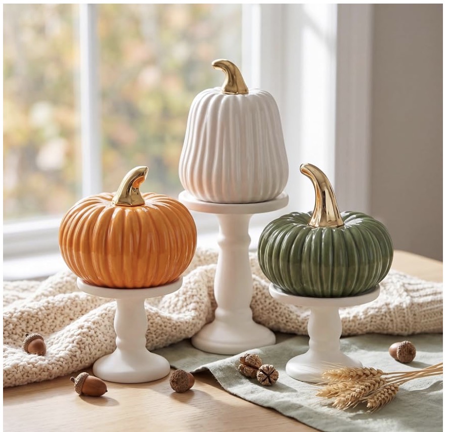 Ceramic pumpkin accent 