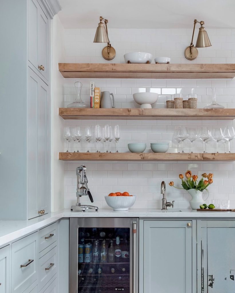 Floating shelves