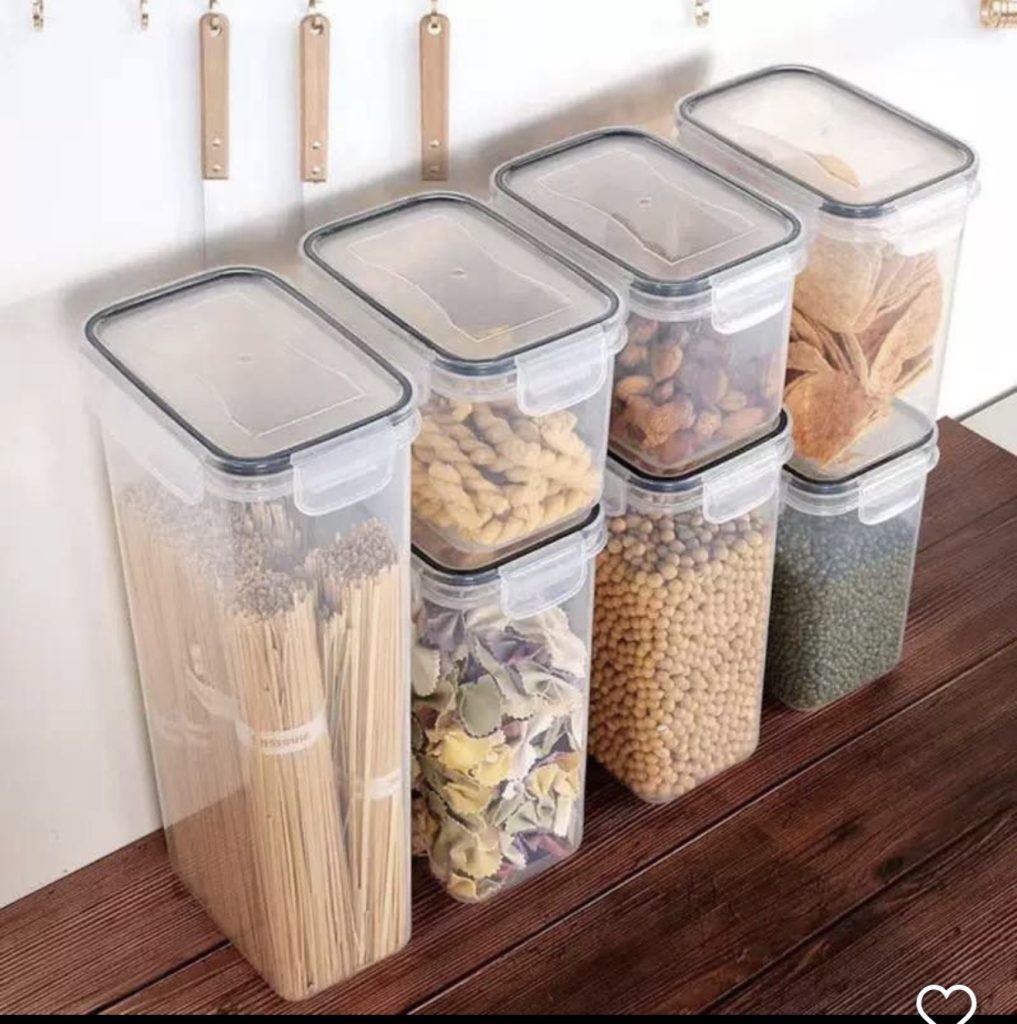 Stackable clear bin 