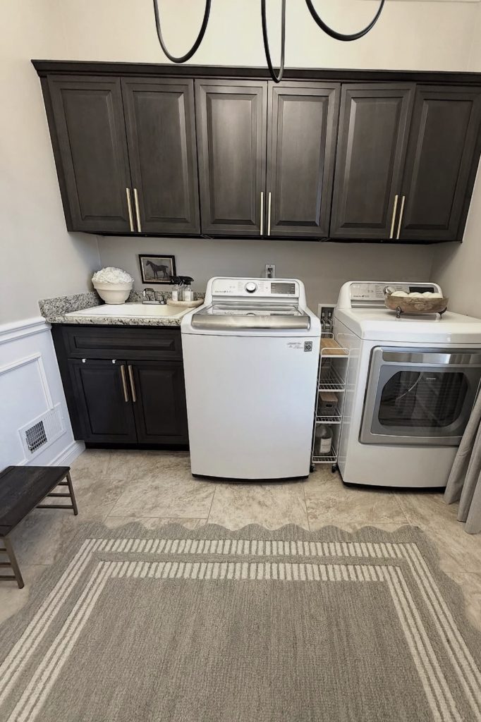 Rugs in laundry room