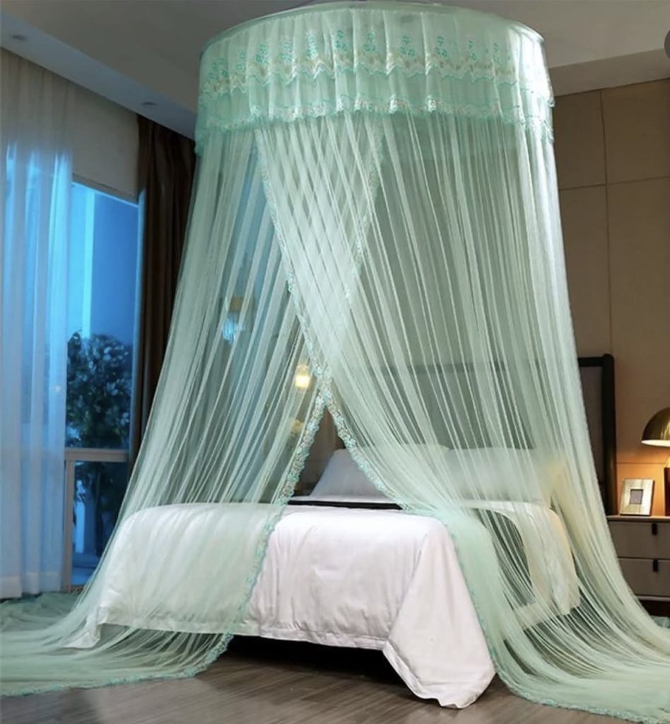 Draped canopy bedroom 