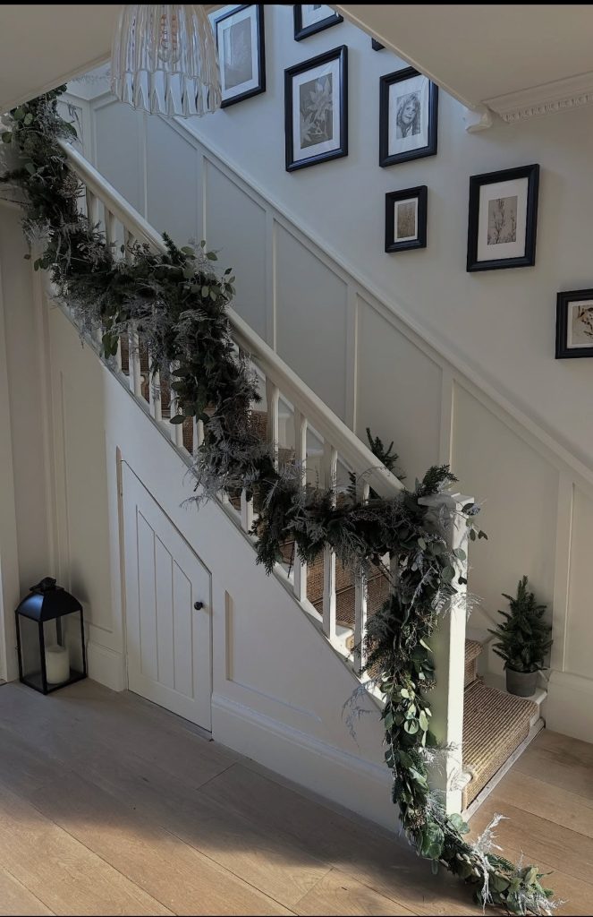 Decorating Staircase Railings For Christmas