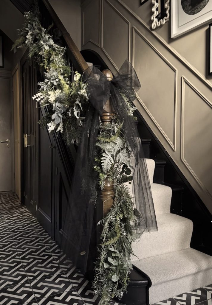 Cozy Fall Staircase Decor Ideas