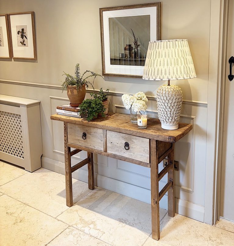 6 Cozy French Country Hallway Decor Ideas You Will Love