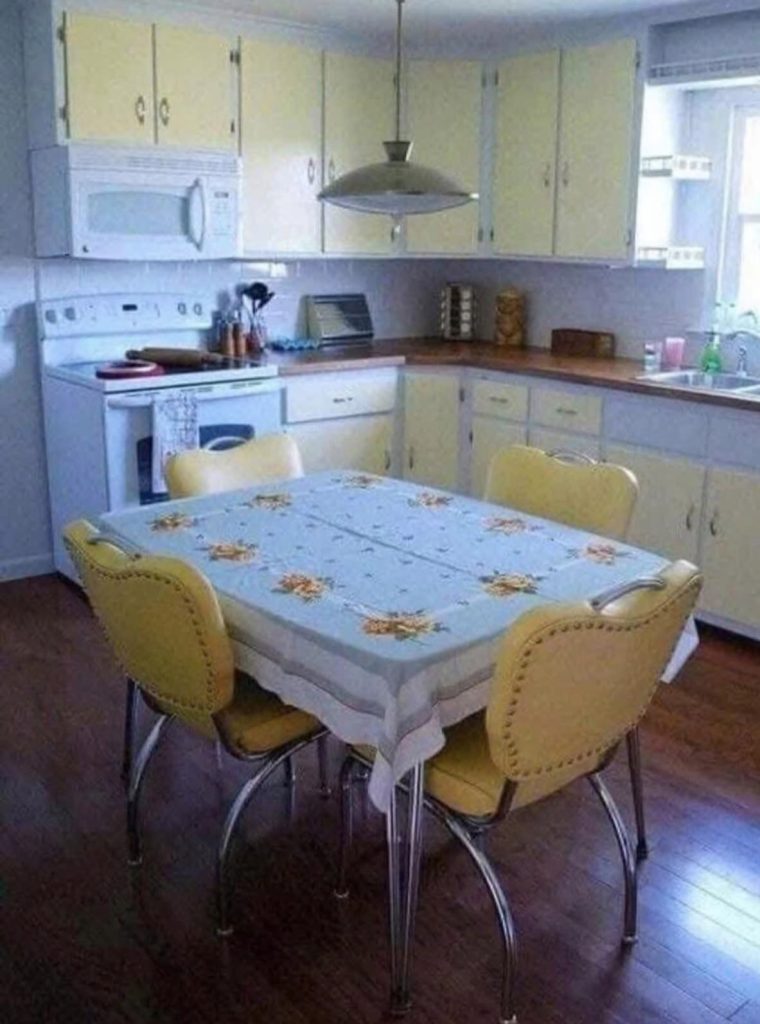 Diner style seating