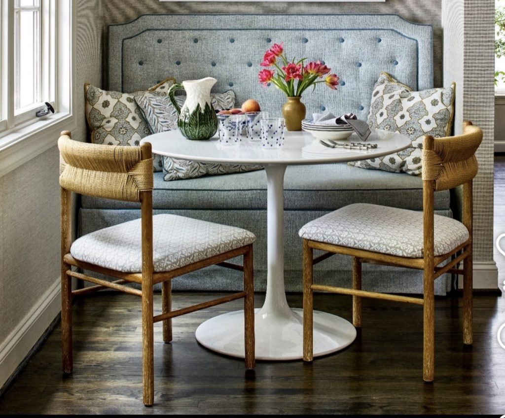 Multi functional breast fast nook 