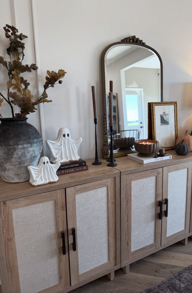 Halloween console table 