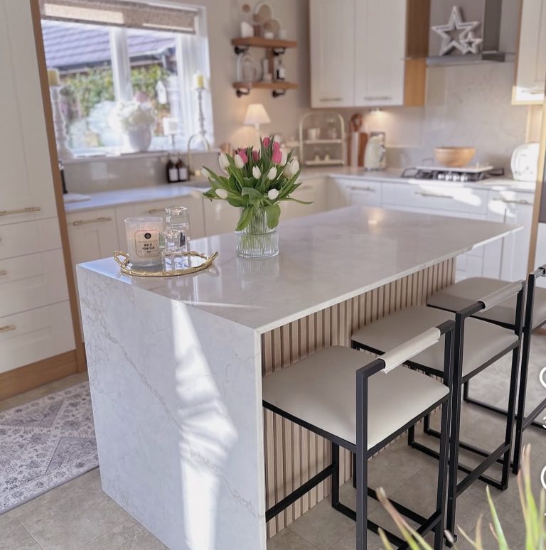 6 Renter-Friendly Kitchen Island Makeover Ideas You’ll Love