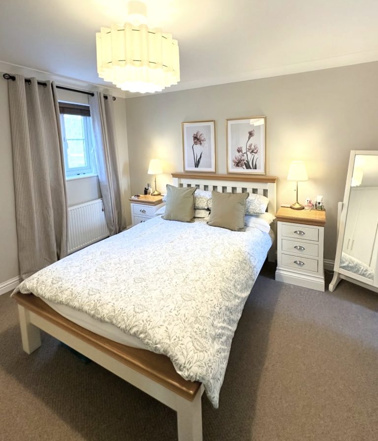 7 Affordable Bedroom Decor Ideas for Women You’ll Love