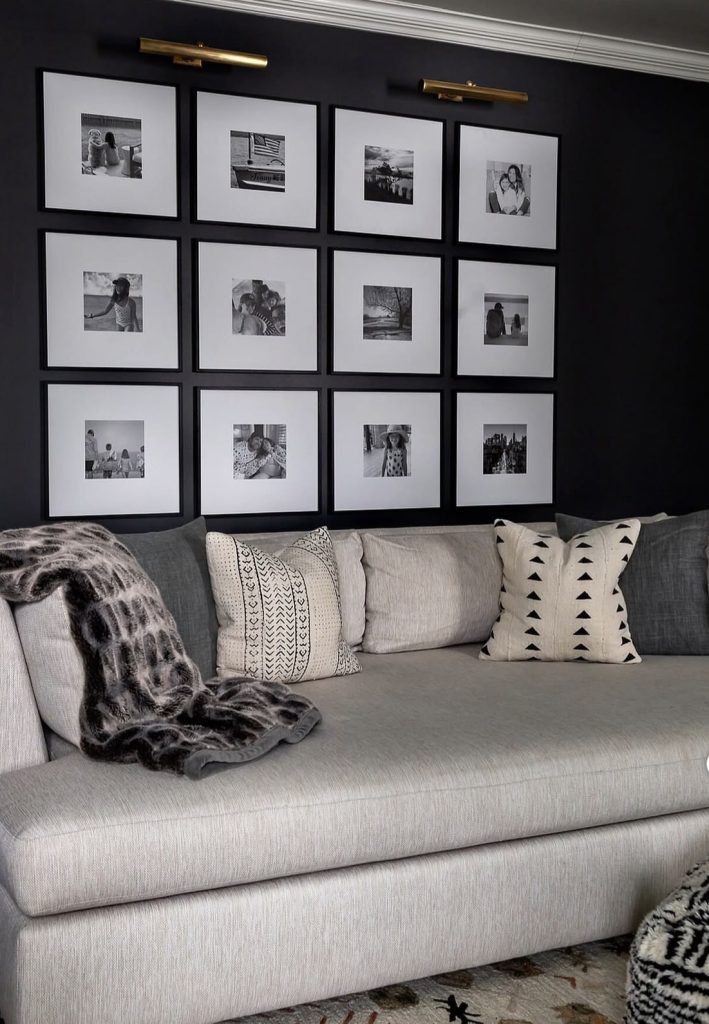 Black Wall as a Gallery Wall Backdrop