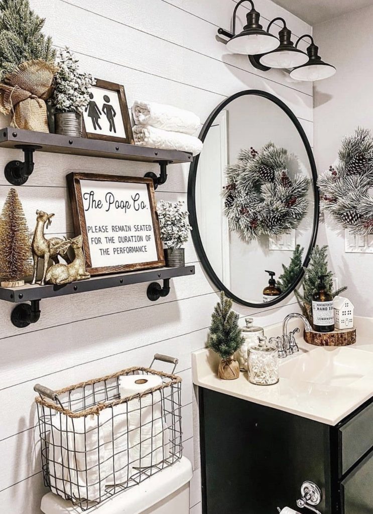 Christmas farmhouse sign