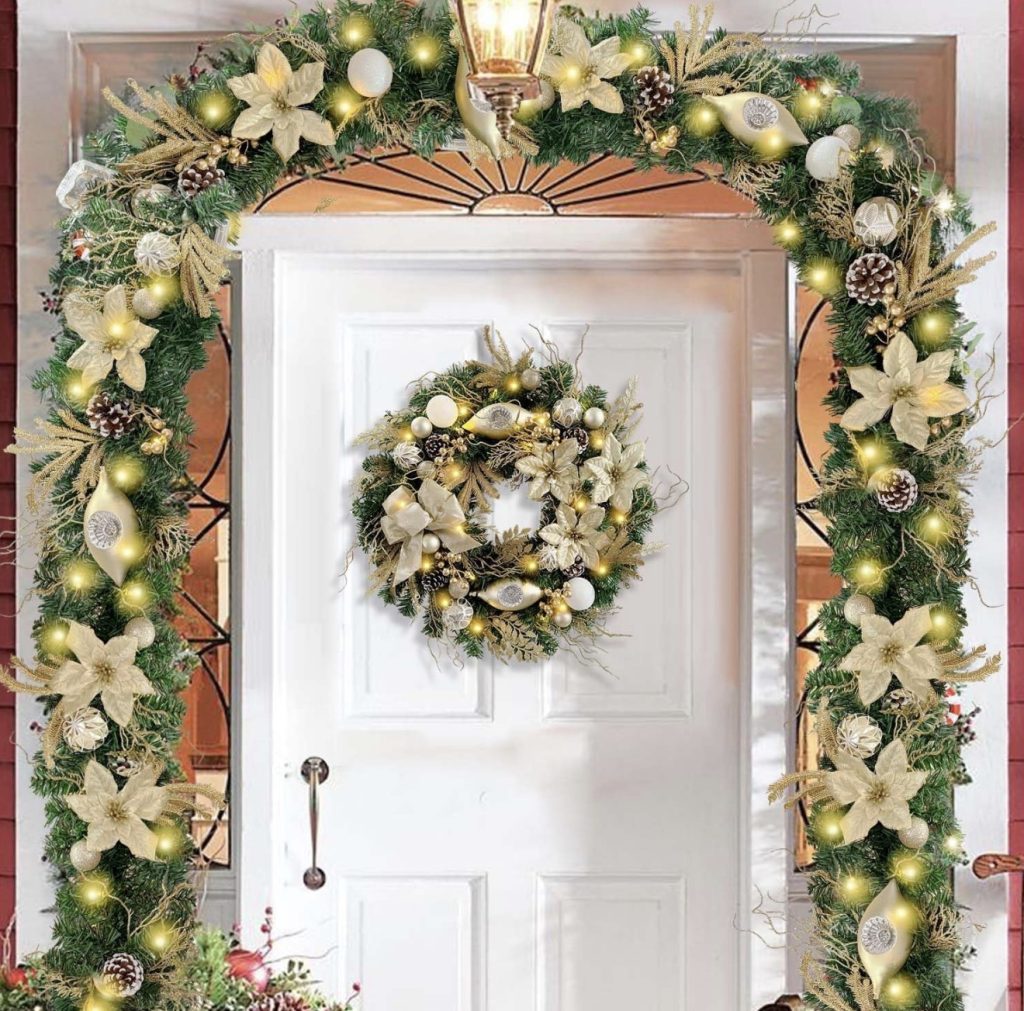 Champagne and Cream Christmas Wreath