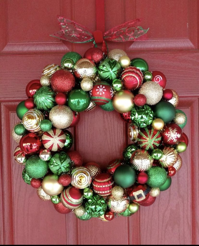 DIY Christmas Ornament Wreath