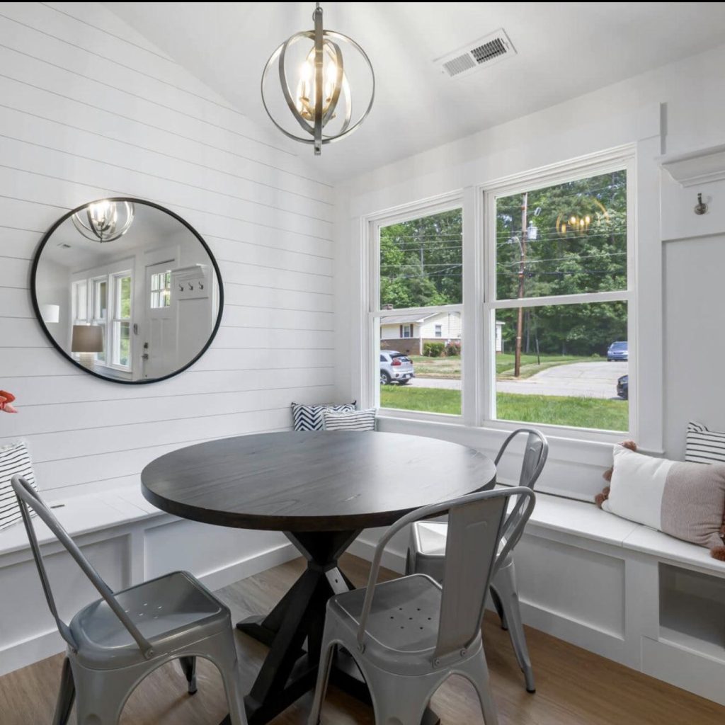 round farmhouse mirror