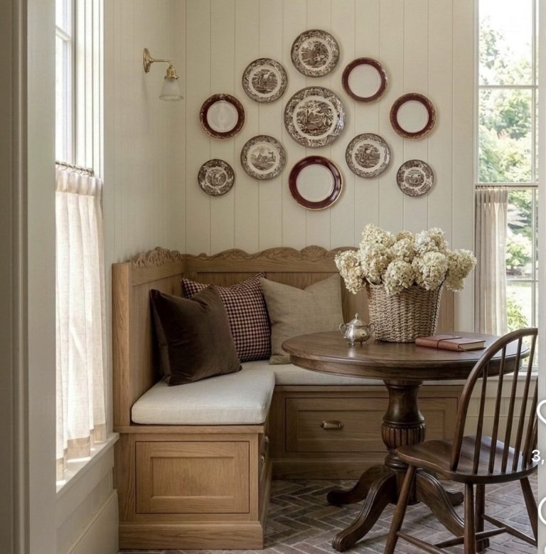 7 Modern Farmhouse Breakfast Nook Wall Decor Ideas You’ll Love