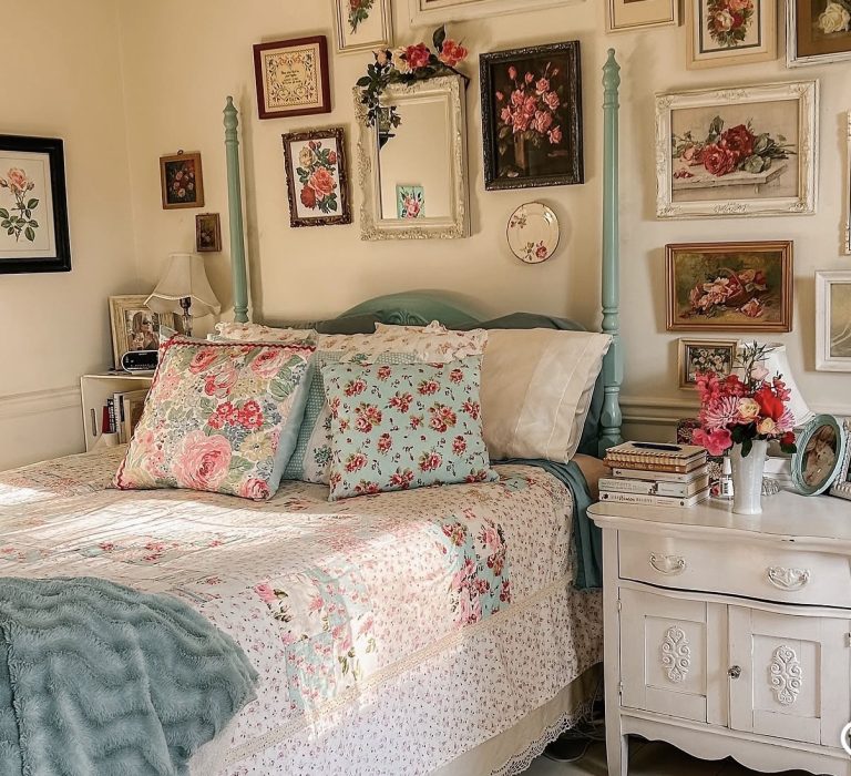 8 Eclectic Grandma Core Bedroom Ideas You’ll Like to Copy