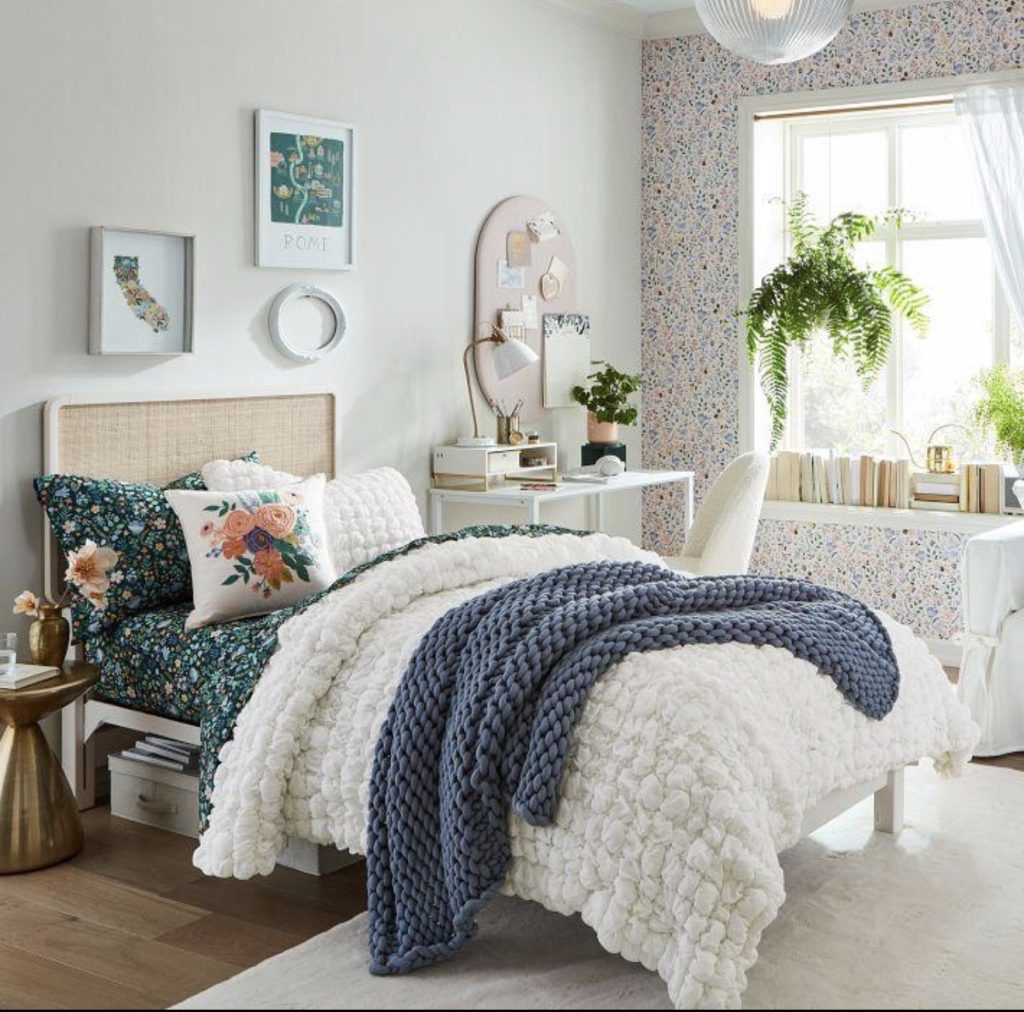 Layer Pretty Bedding With Quilts
