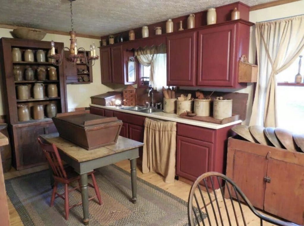 Vintage Crocks, Stoneware, and Old-Fashioned Kitchenware